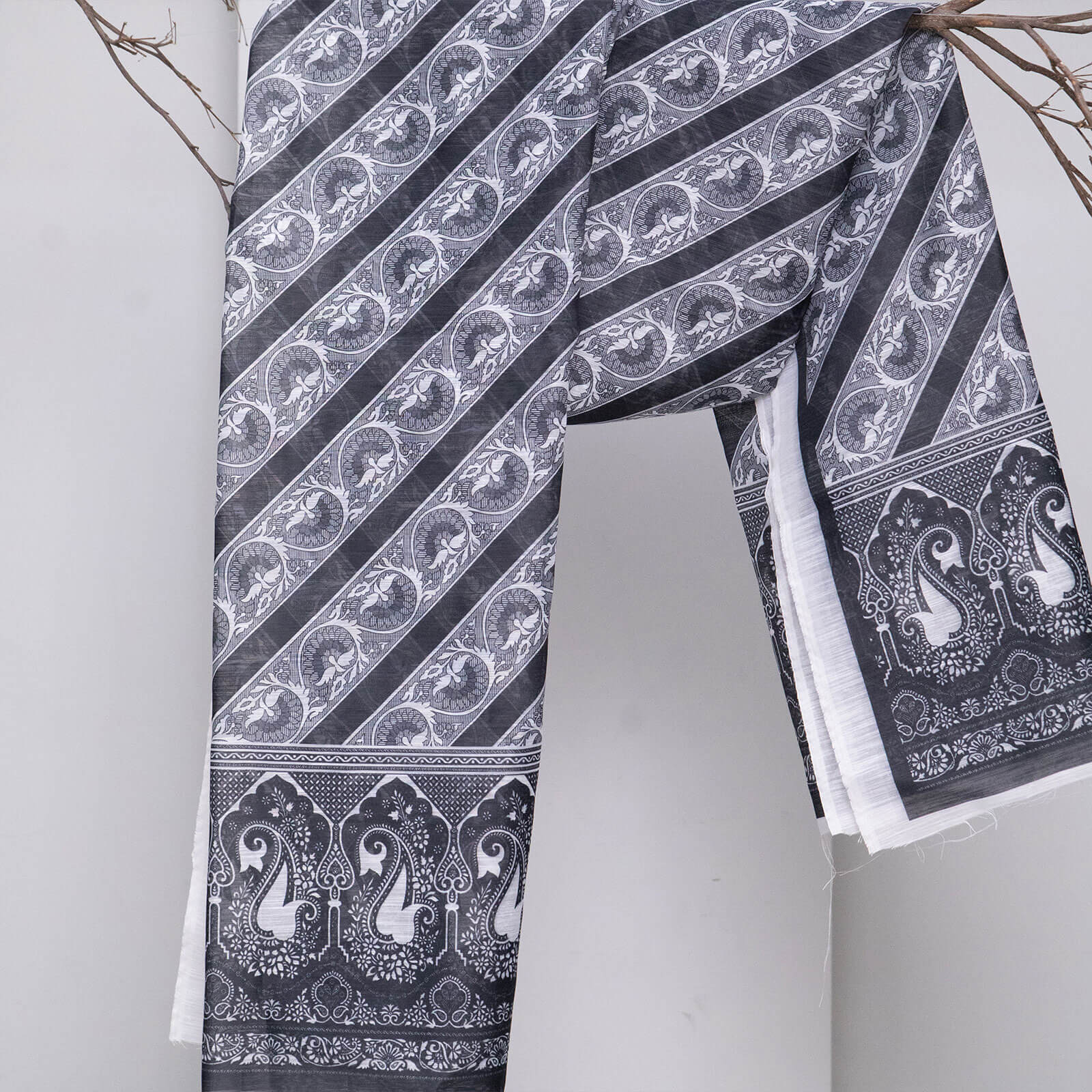 Monark Black and White Pasley Printed Dupatta