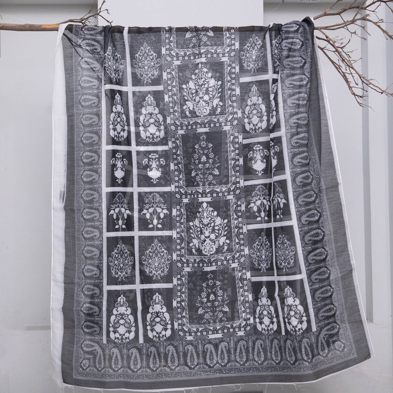 Monark Black and White Damask Printed Dupatta