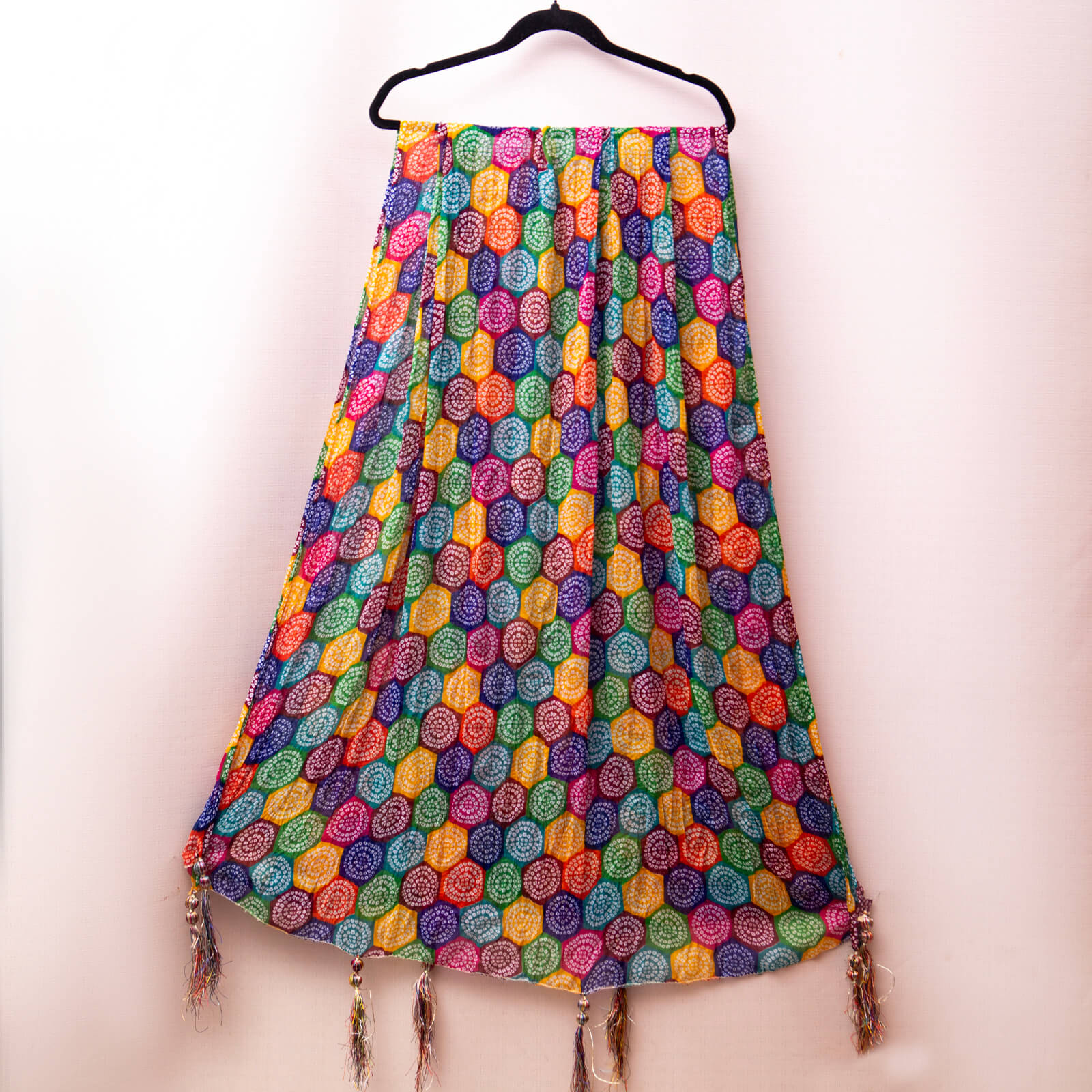 Chiffon Multi Hexagon Chunri With Tussle Dupatta