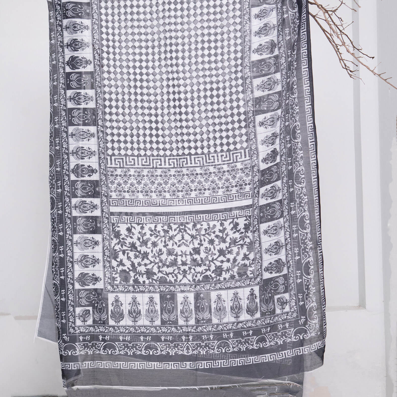 Monark Black and White Vintage Chess Damask Printed Dupatta