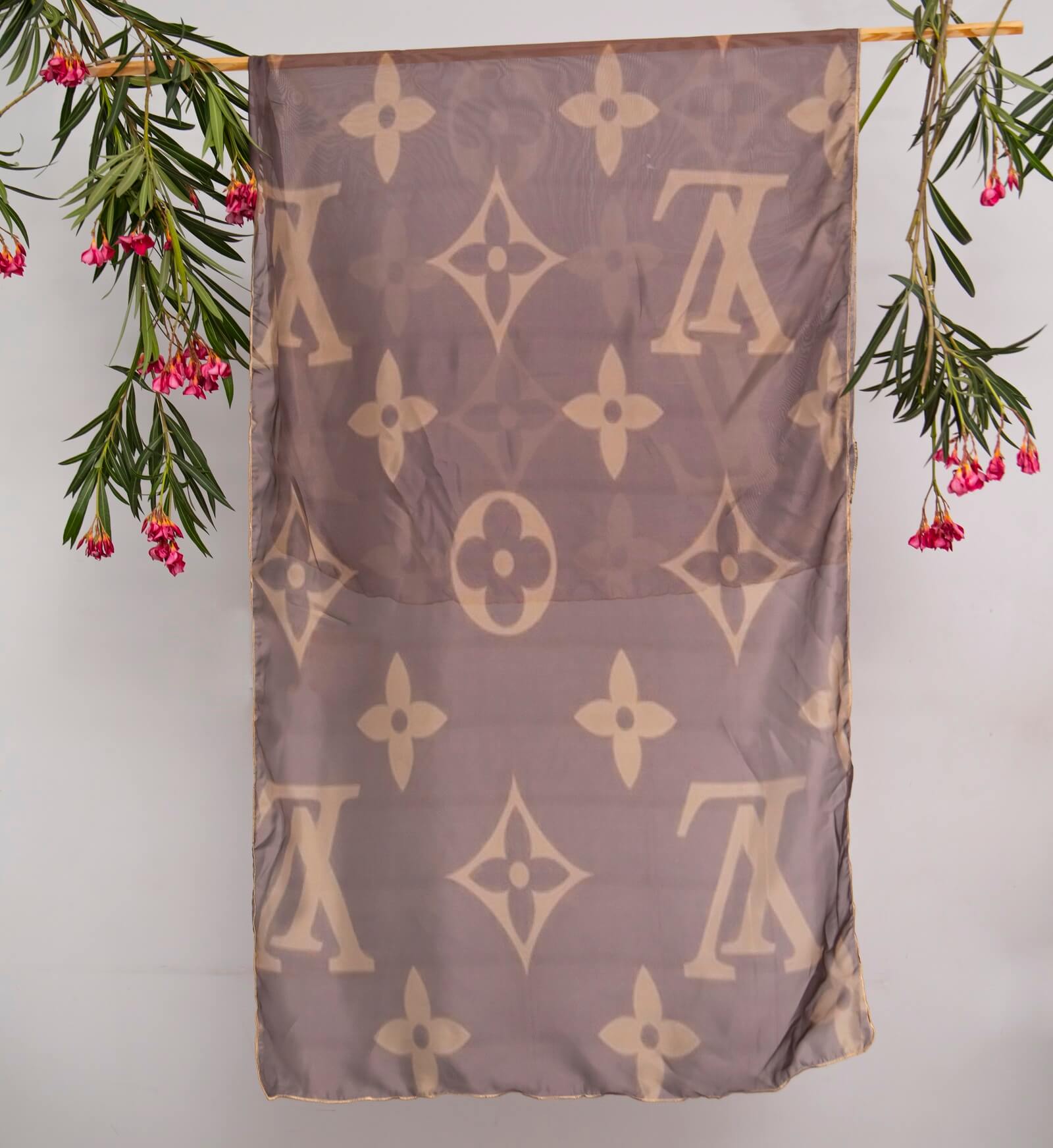 Silk Louis Vuitton LV Printed Scarf