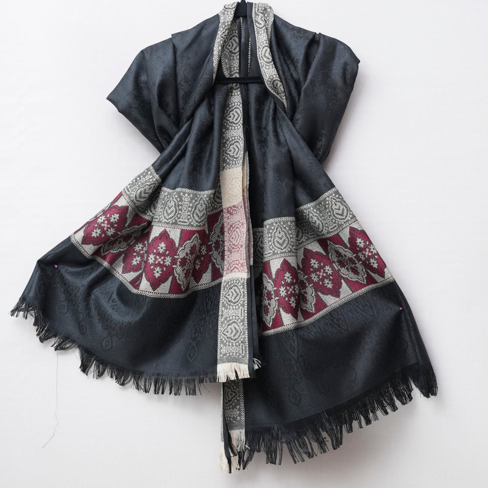 Black Woolen Shawl with patterned edges on Skin and Maroon DUPPATTY WALAY