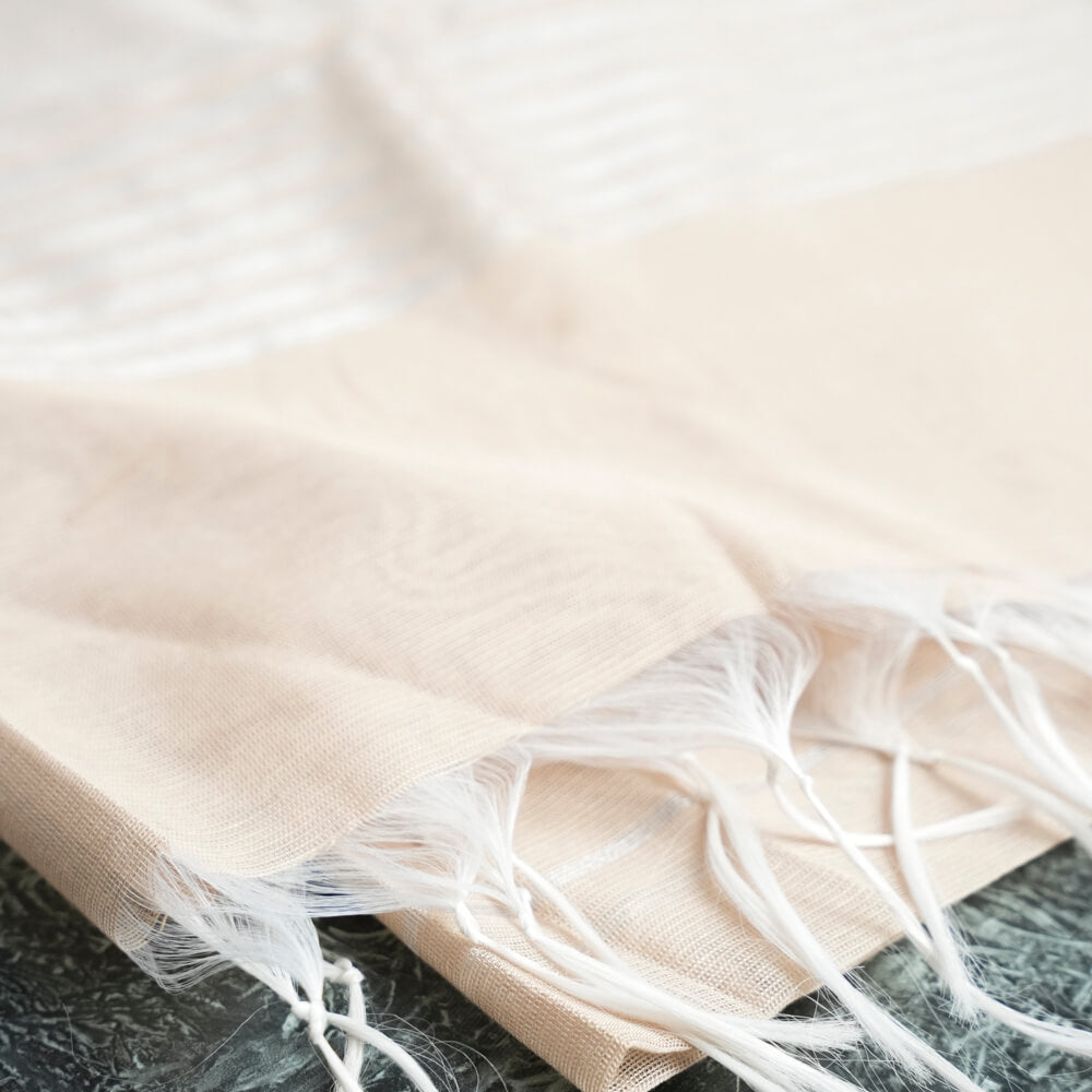 Khaddi Woven Skin Two Sided Silver Border Dupatta