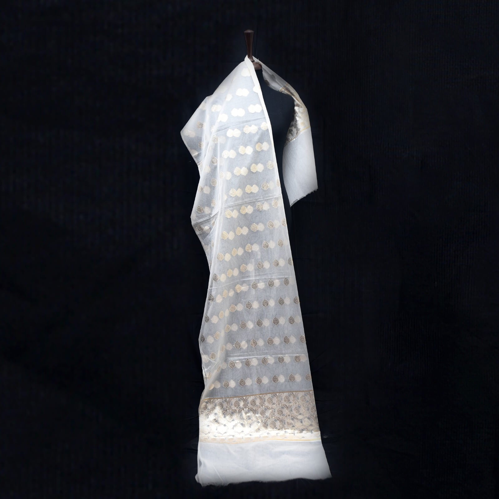 Banarsi All Over Lorex with Two Sided Border Nylon Organza Dupatta