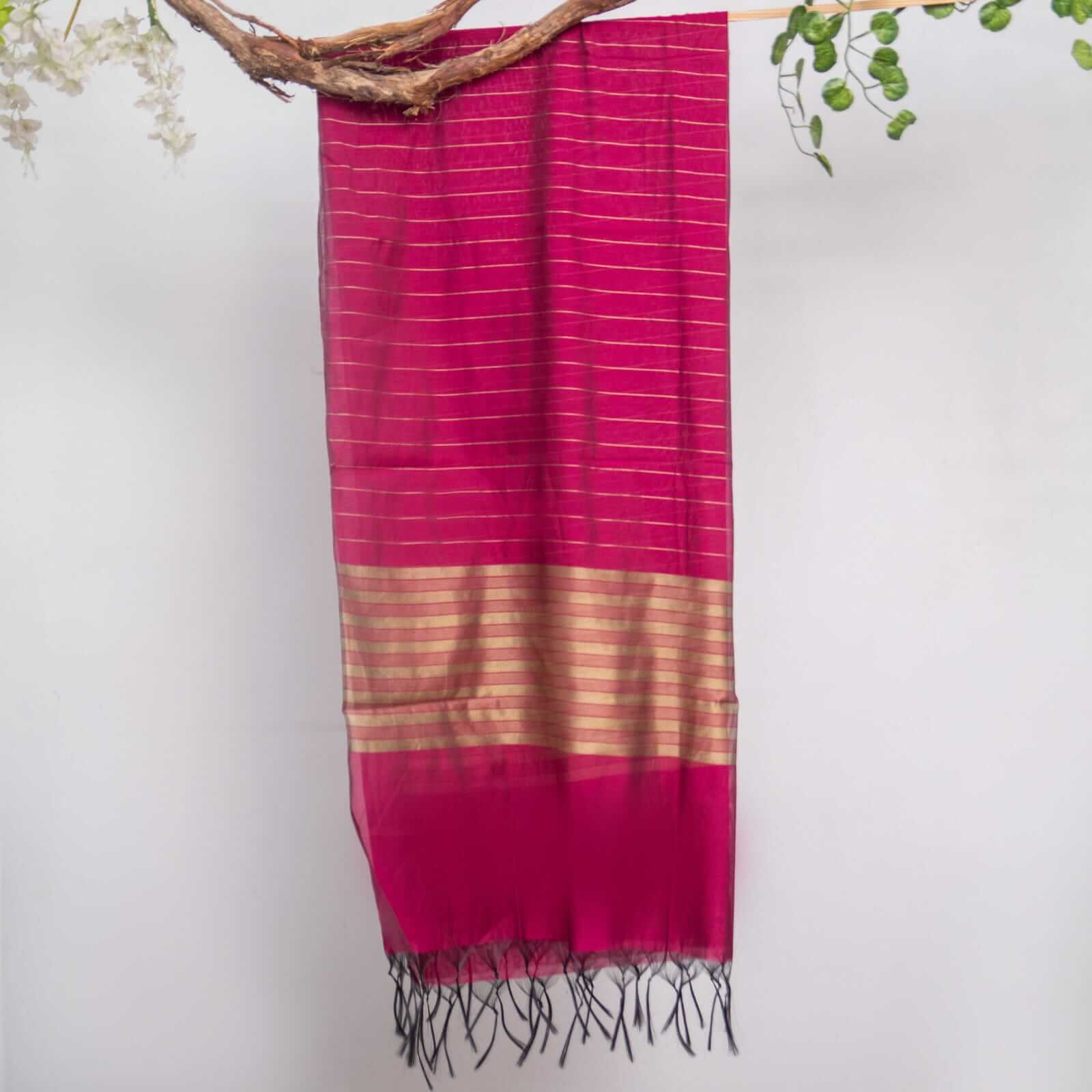 Khaddi Woven Punch Pink Two Sided Border Dupatta