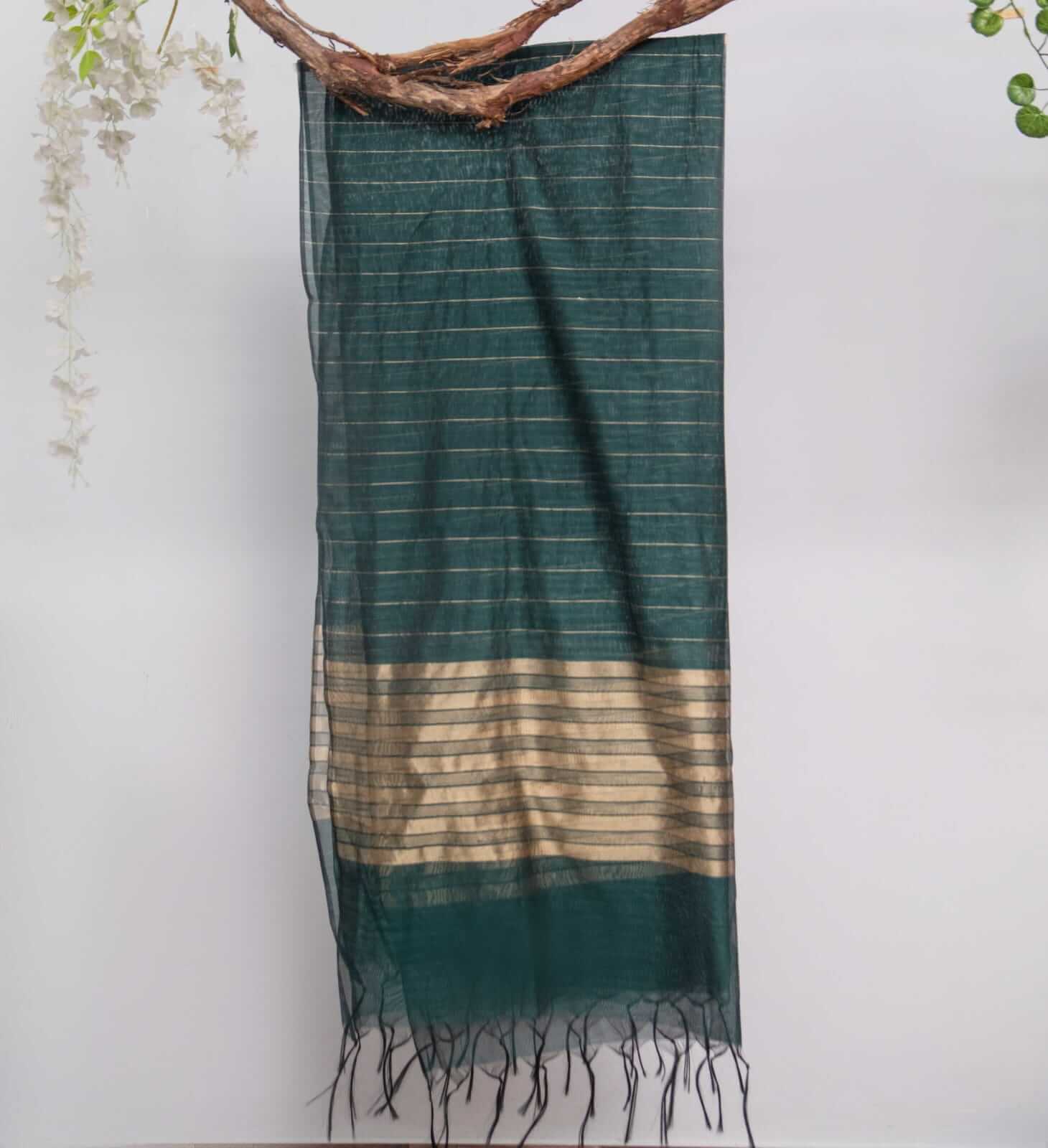 Khaddi Woven Dark Green Two Sided Border Dupatta