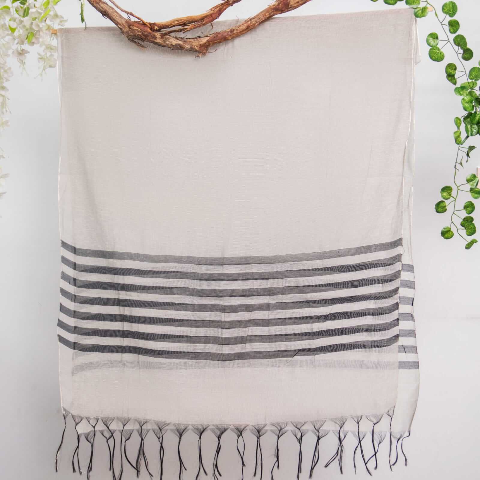 Khaddi Woven White and Black Two Sided Border Dupatta