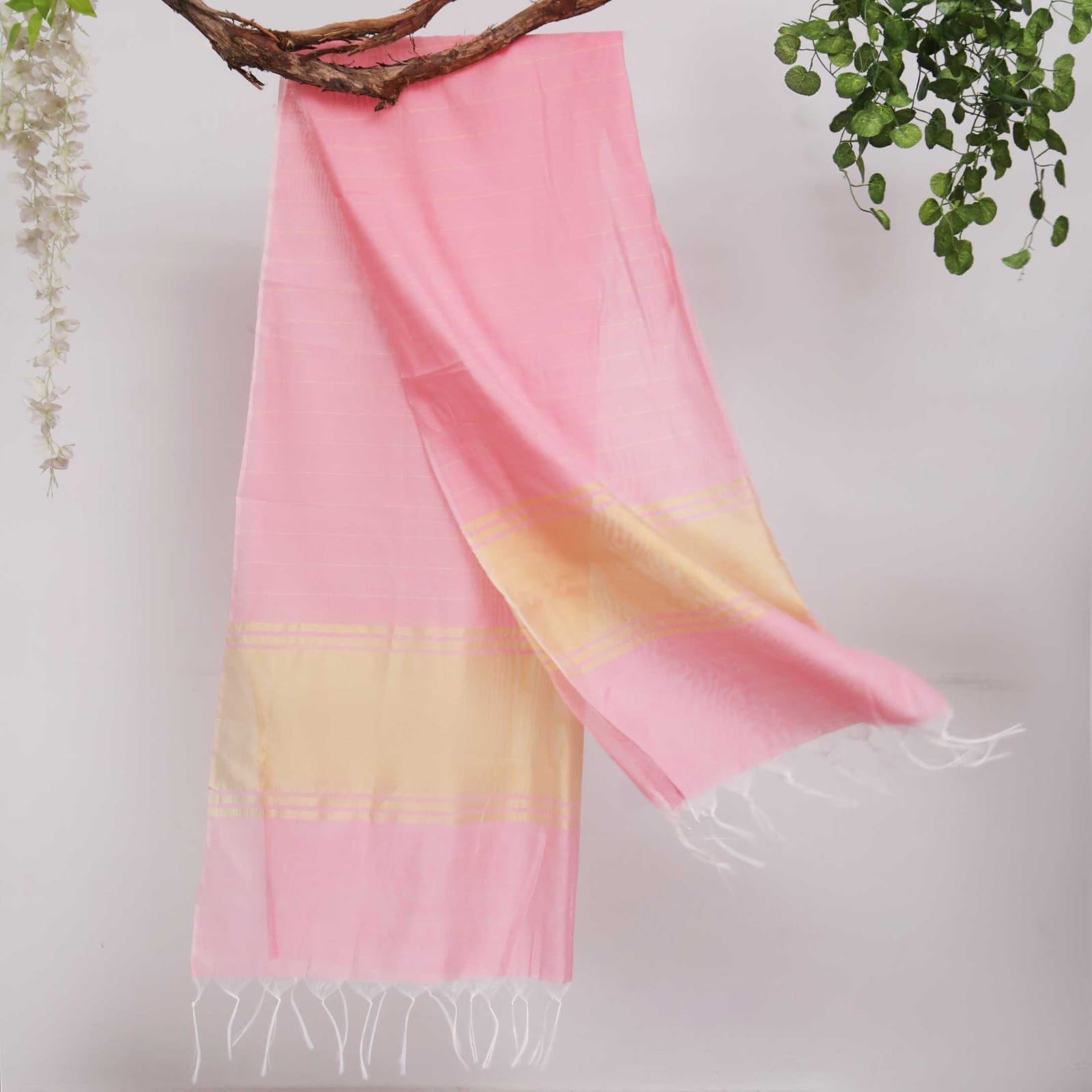 Khaddi Woven Light Pink Two Sided Border Dupatta