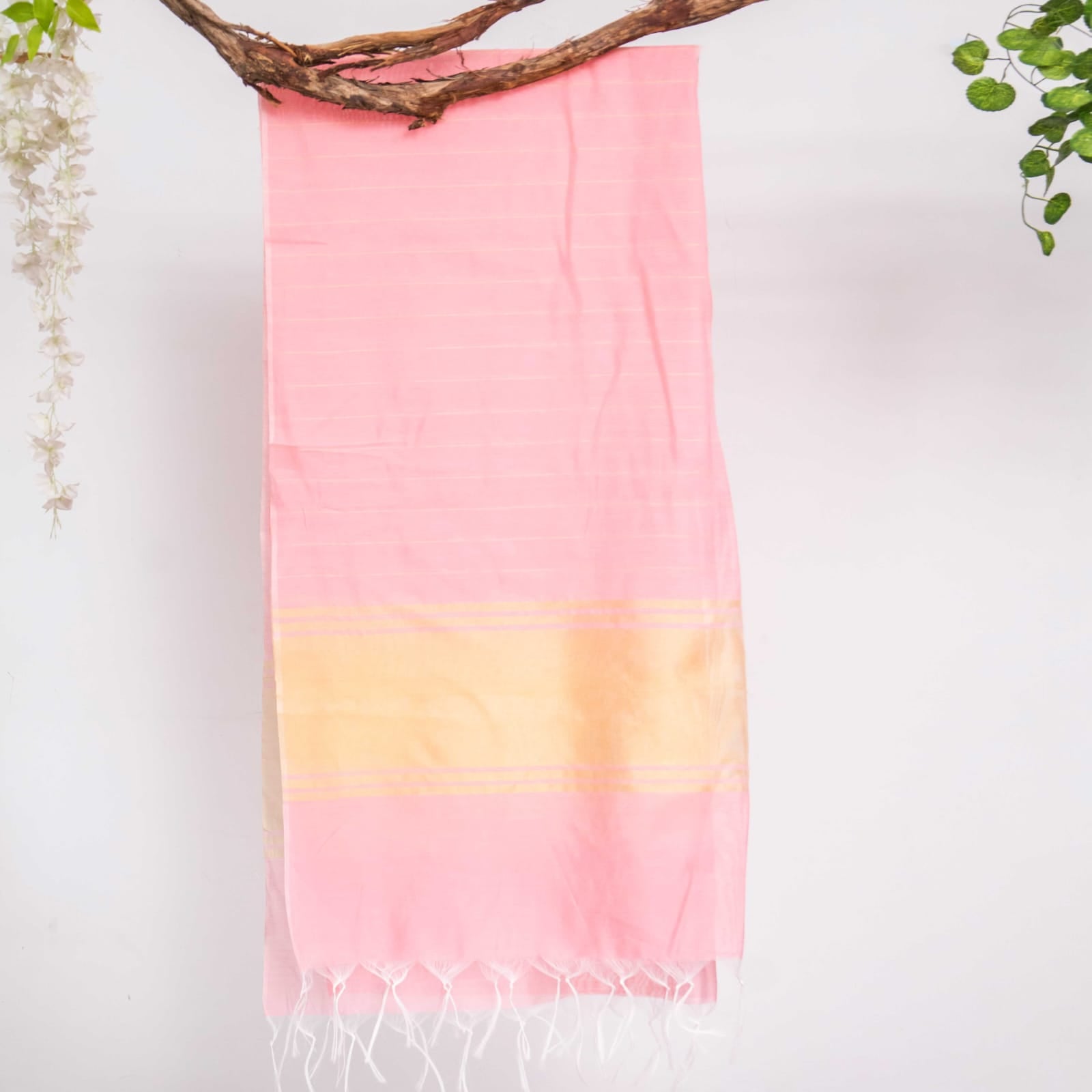 Khaddi Woven Light Pink Two Sided Border Dupatta