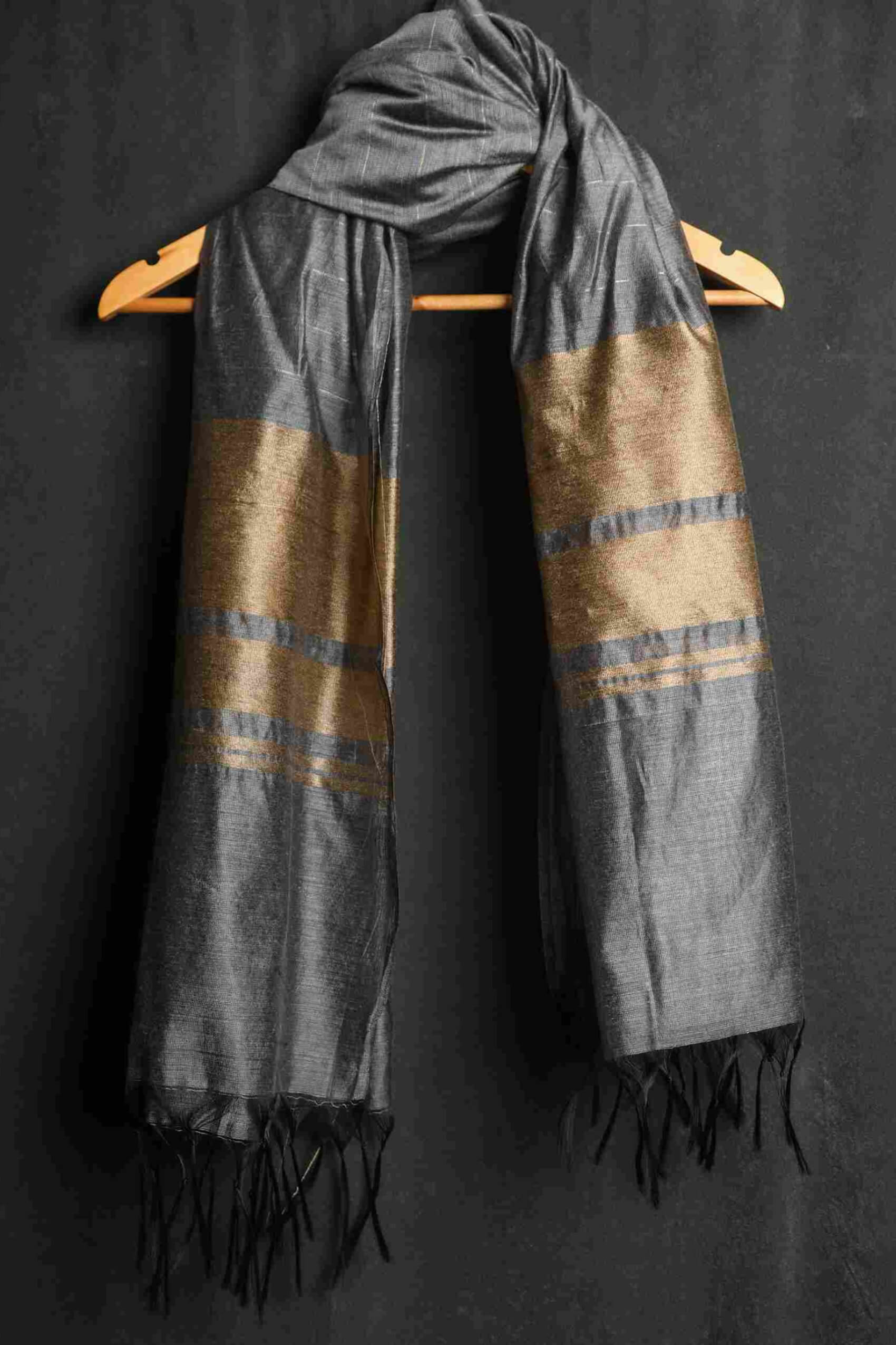 Khaddi Woven Charcoal Gray Two Sided Border Dupatta