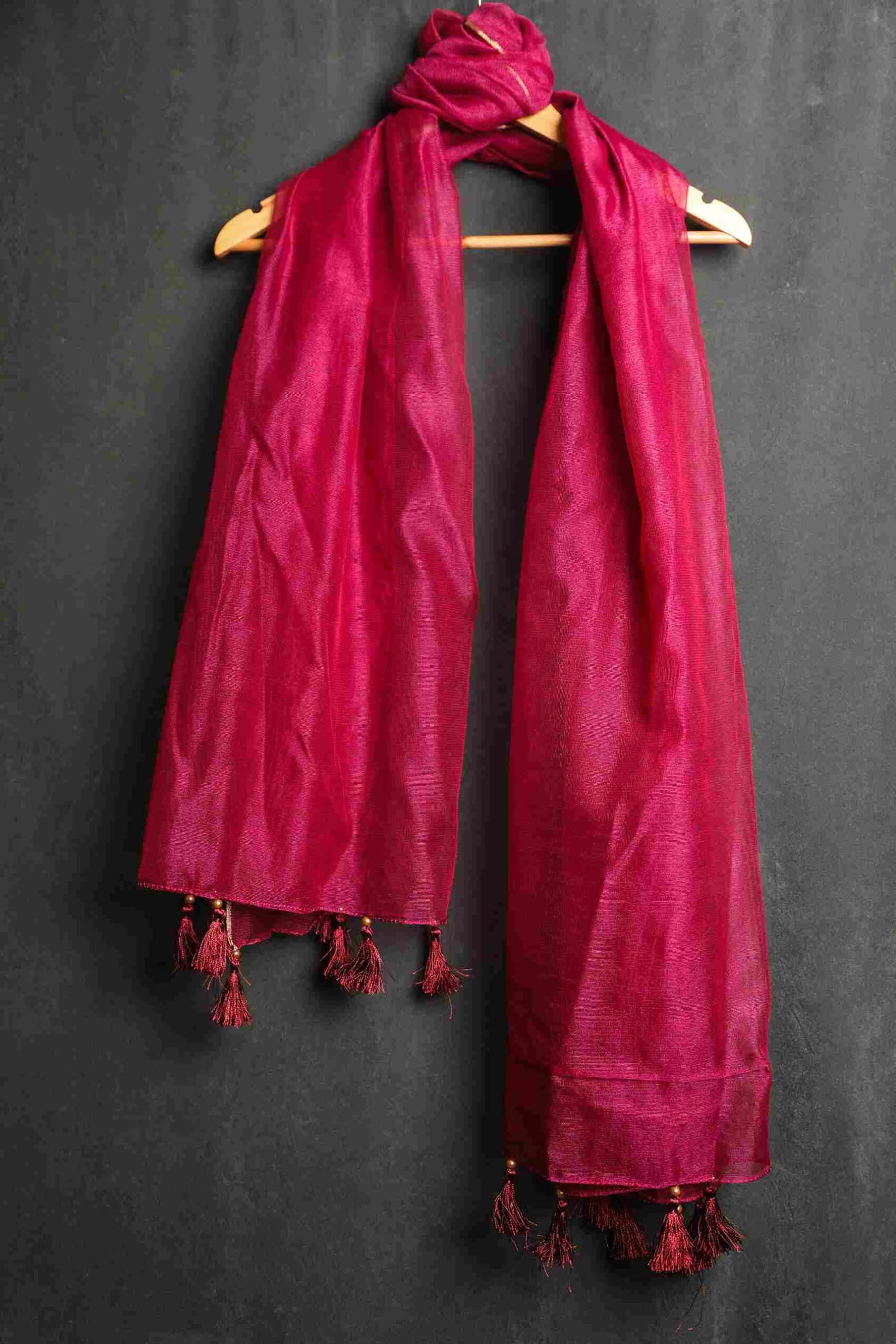 Khaddi Ruby Pink with Tussle Dupatta