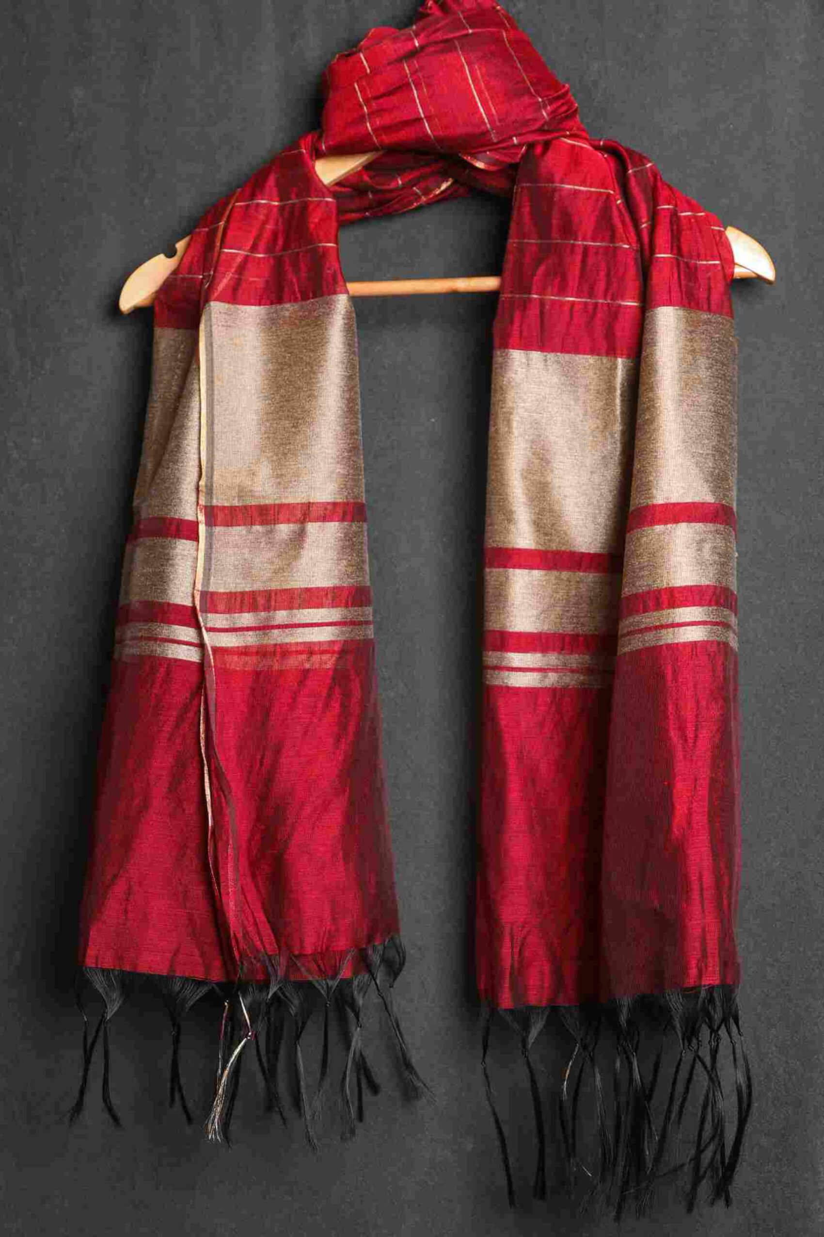 Khaddi Woven Rose Red Two Sided Border Dupatta